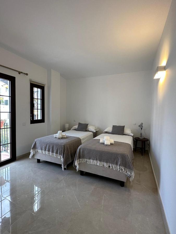 Aldea Blanca Elegant Penthouse In Puerto Banus Marbella