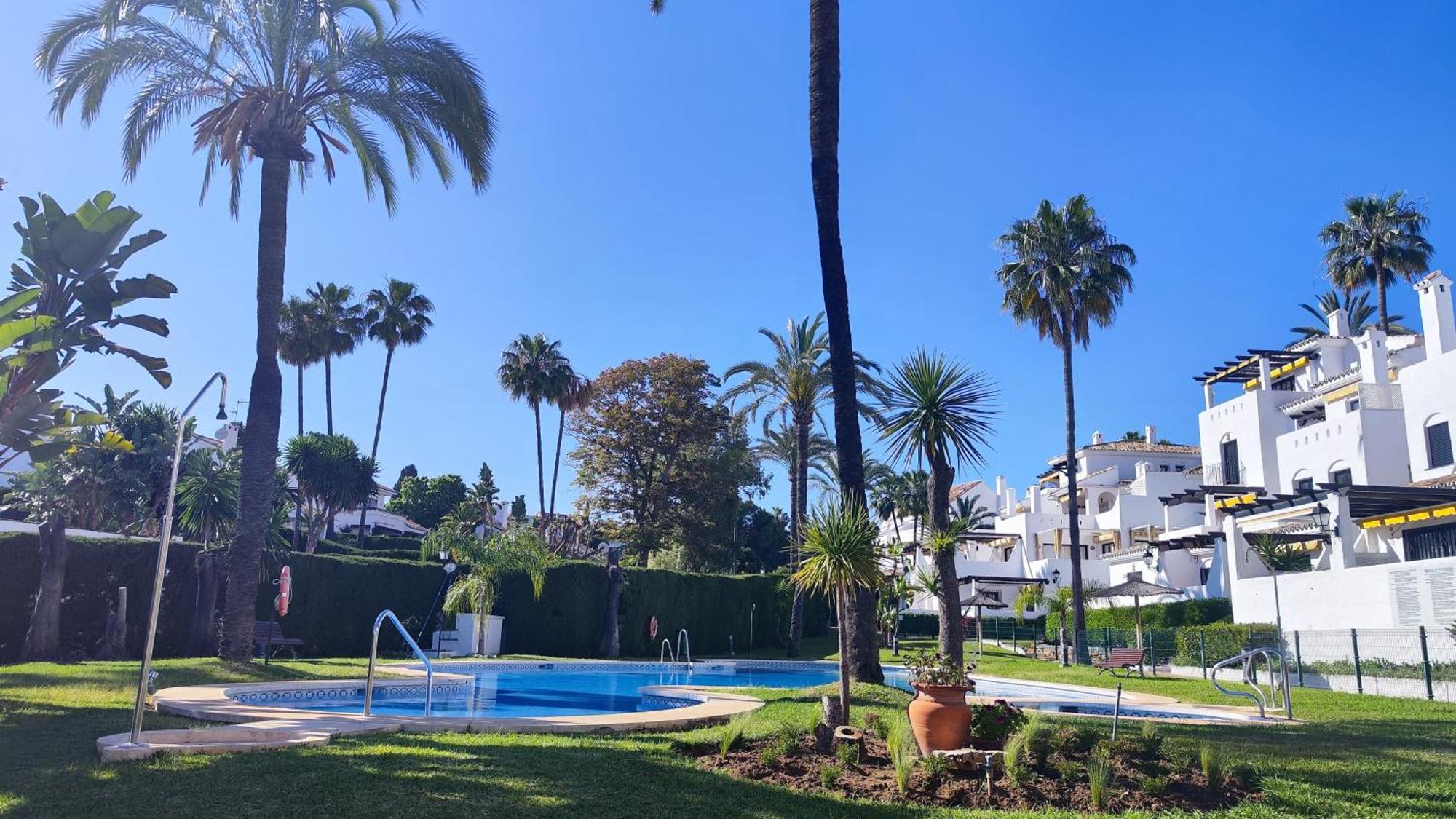Aldea Blanca Elegant Penthouse In Puerto Banus Apartment *